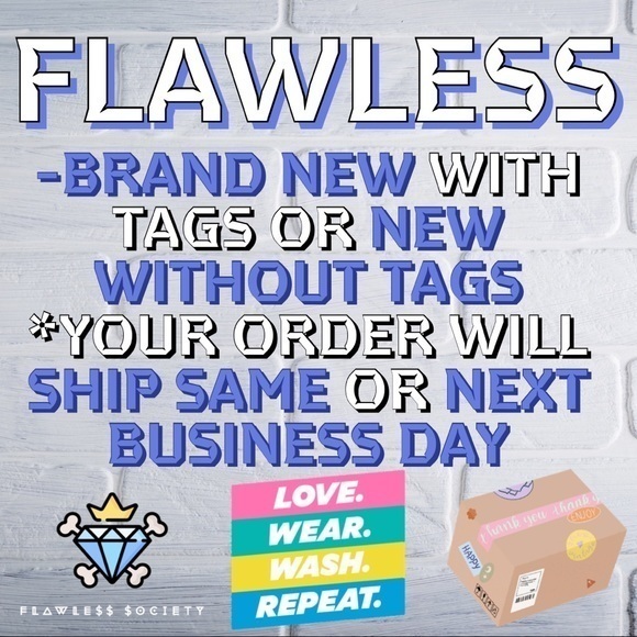 WOMENS GRAPHIC TANK TOP CROSS DESIGN SIZE SMALL - Picture 5 of 5